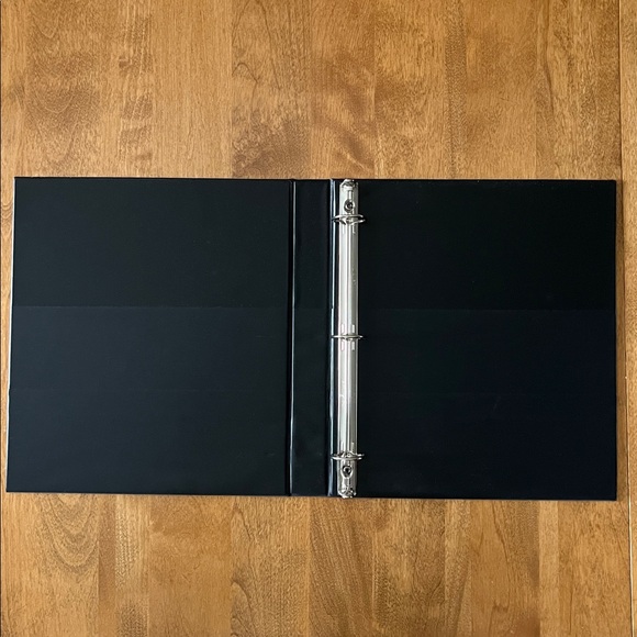 School Supplies Bundle with Crayola Markers and Crayons - Picture 3 of 16